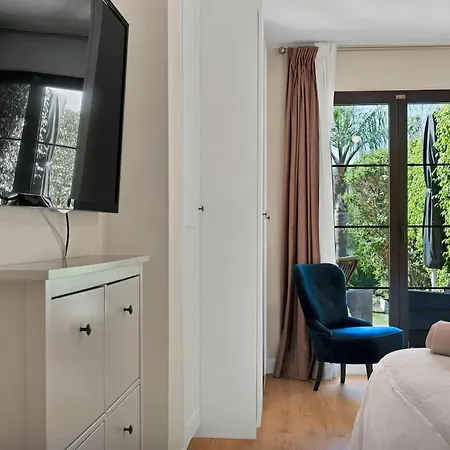 Apartman Arqueros Golfside Residency